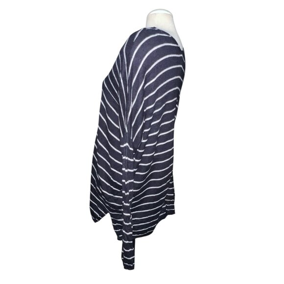 Ann Taylor Black & White Striped V-Neck Soft Oversized Wool Blend Sweater Size M - Picture 8 of 11